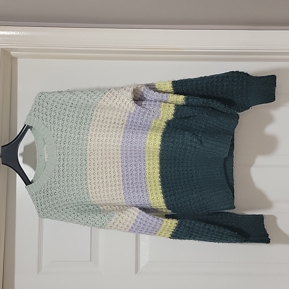 Universal Thread S sweater